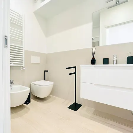 The Boutique - Bande Nere M1 Metro Direct To Duomo & San Siro - Center 4*